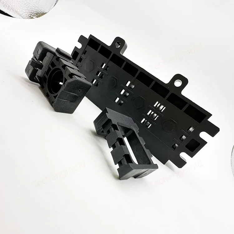 特诚科技PA66精密注塑件实拍 2